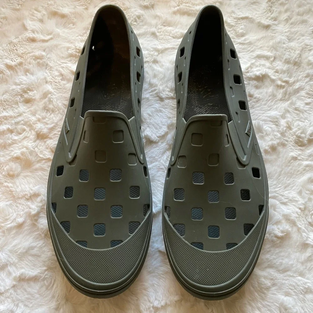 Vans Men's Slip On TRK Rubber Shoes Size 13 Green Water Trail Hiking Beach River